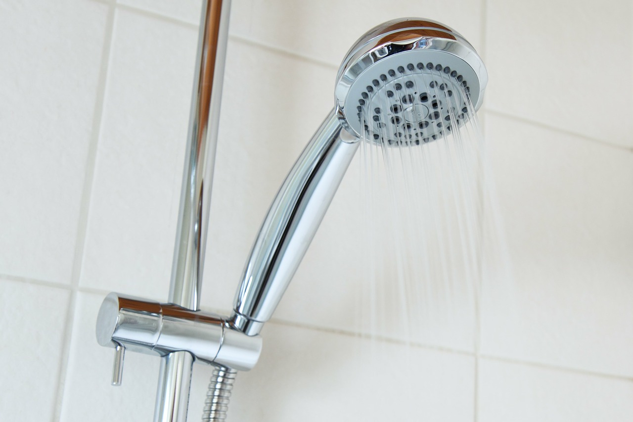 Is it Safe to Take a Shower During a Power Outage? - Tann Electric